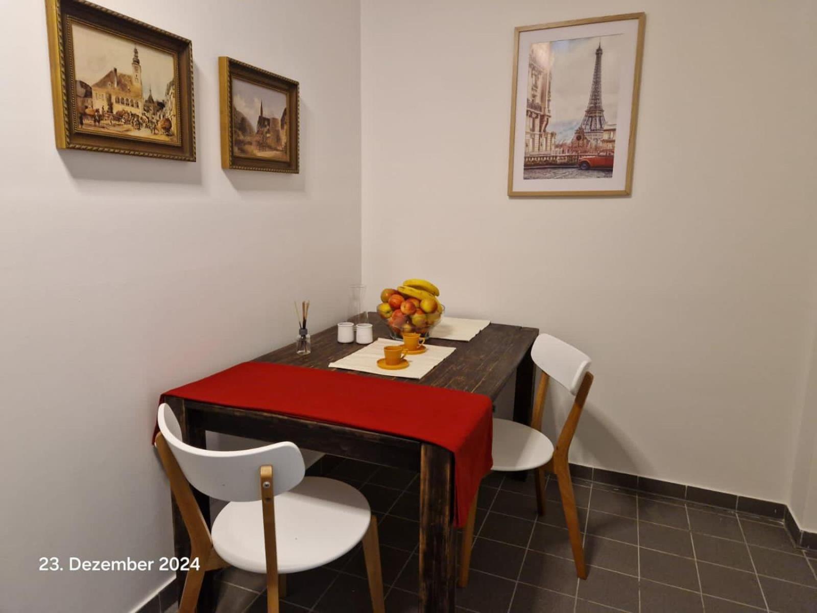 Vienna Apart Hotel Gumpendorfer Strasse Exterior photo